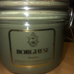 Mud Borghese Roma face and body